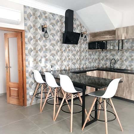Appartement Charmant Plage Lavra Exteriör bild